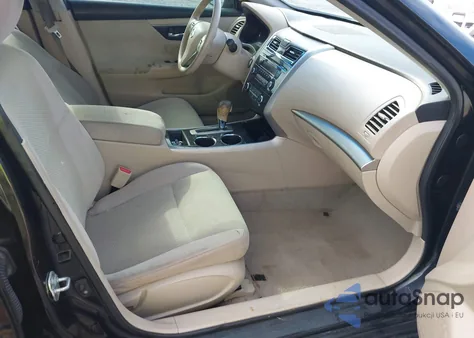 2014 Nissan Altima 2.5 S z USA, uszkodzony, nr VIN 1N4AL3AP3EC325777